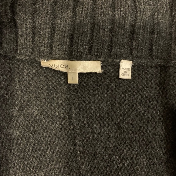 VINCE. Alpaca, merino wool cardigan- size L great condition - Picture 10 of 11